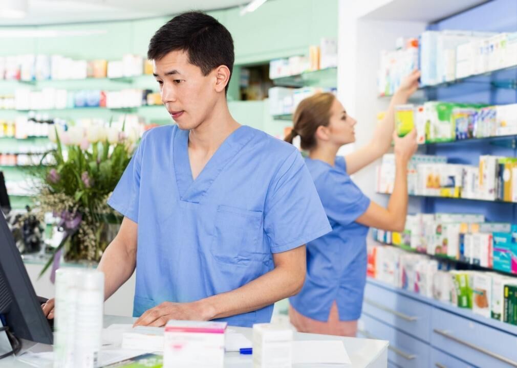 #16. Pharmacy aides